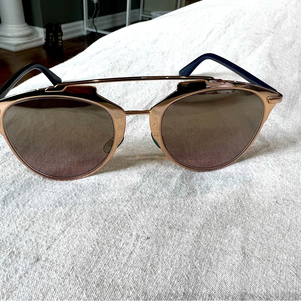 CHRISTIAN DIOR reflected gold